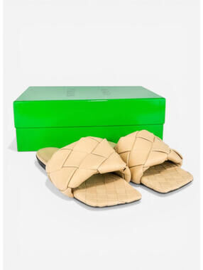 Bottega Veneta Lido Cane Sugar Padded Intrecciato Flat Slide EU 36.5 NIB